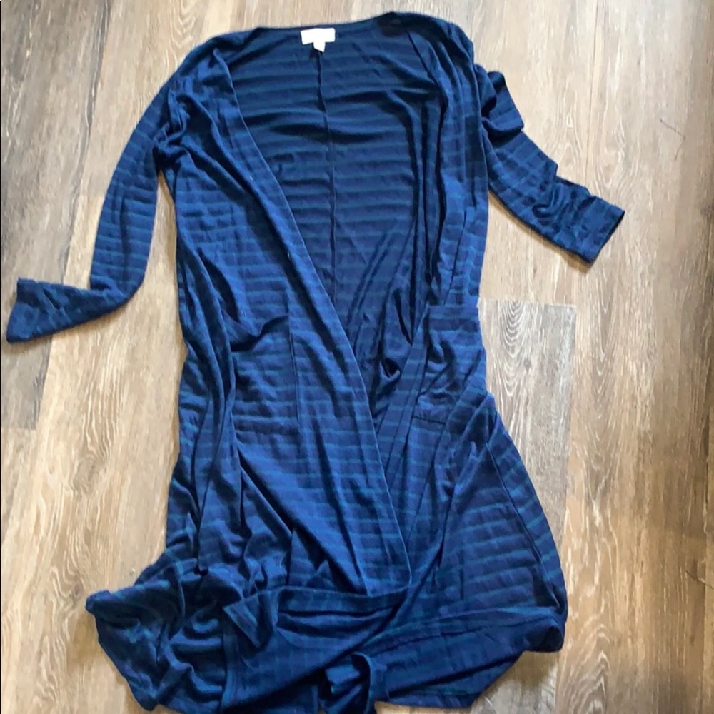 LulaRoe Sweater